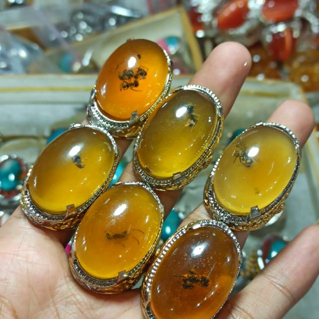 amber Katilayu POSIL semut MANEMADE kristal