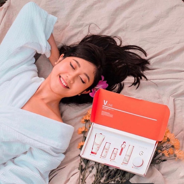 B Skin V line Travel kit