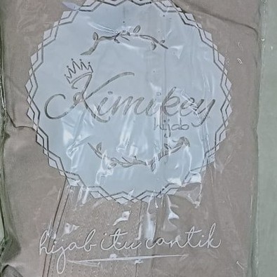 Jilbab Instan pad Amelia By Kimikey-CREAM