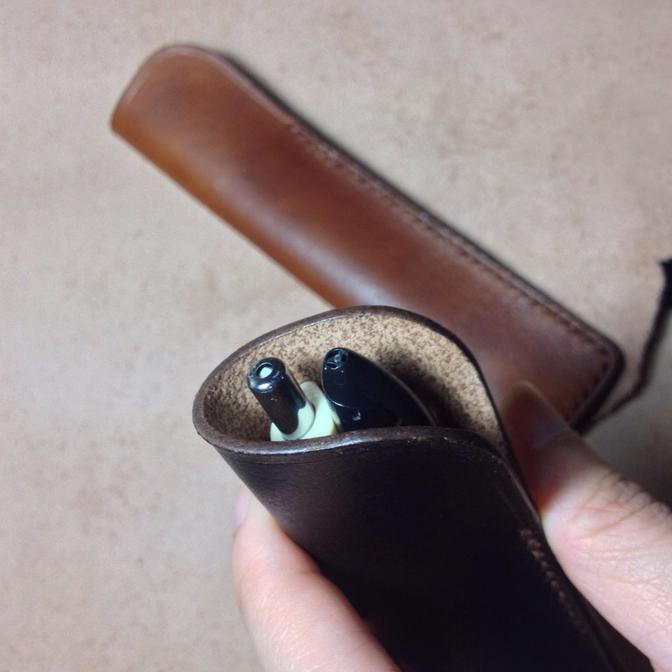 

DISKON HARGA Leather Pen Case - Single Pen DR518