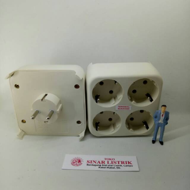 Stop kontak 4 Lubang