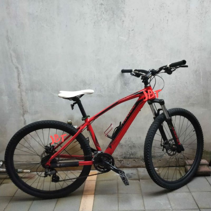 Sepeda Thrill Vanquish 3.0