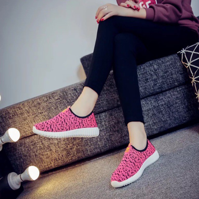 SMILE SP-049 Sepatu Sport Slip Wanita Sepatu Fashion Sneakers IMPOR