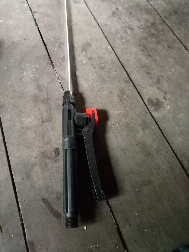 Handle Pencetan Sprayer Elektrik
