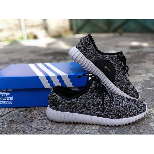 Adidas Yeezy