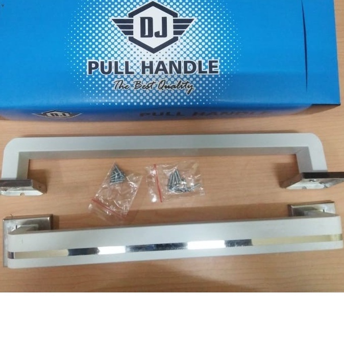 HD DJ PULL HANDLE GARIS TERDAPAT 2 WARNA PUTIH DAN HITAM/HANDLE HANDEL PEGANGAN GAGANG PINTU RUMAH LACI LEMARI BAGUS TEBAL HIGH QUALITY/ TARIKAN PINTU RUMAH BLACH WHITE GARIS ELEGAN/ HANDEL PINTU