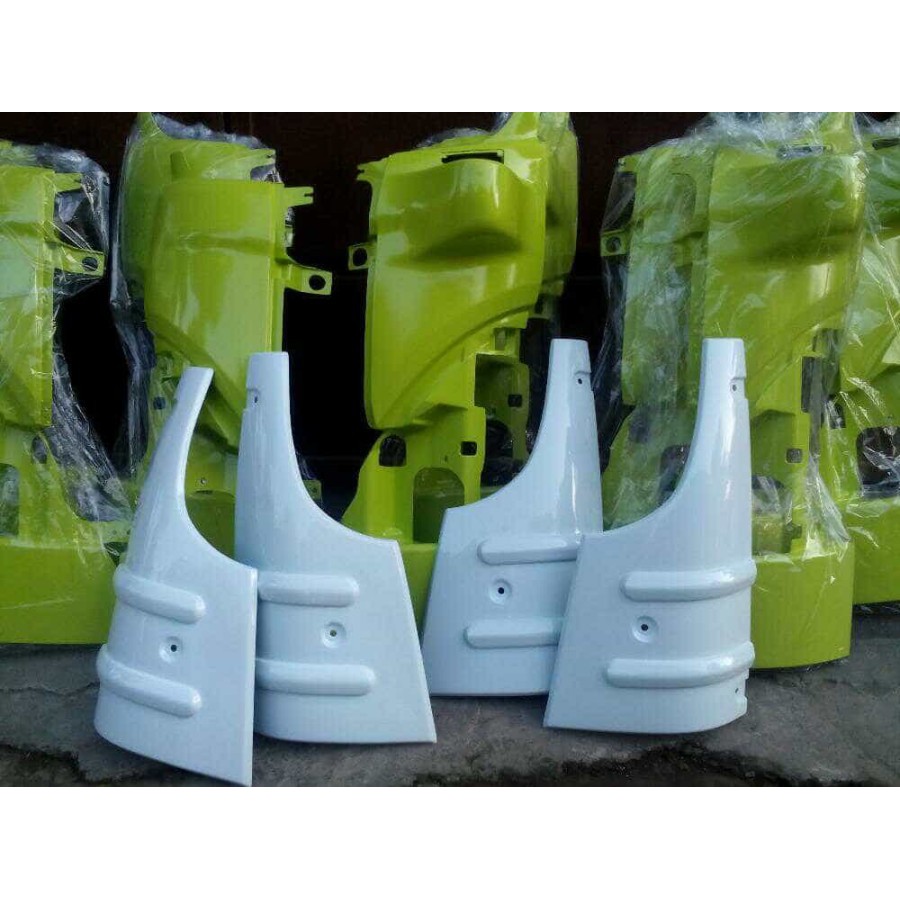 Pipi Samping Isuzu Elf New