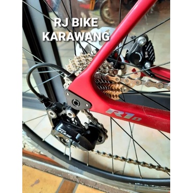 SEPEDA ROADBIKE UNITED STERLING R1 DISC