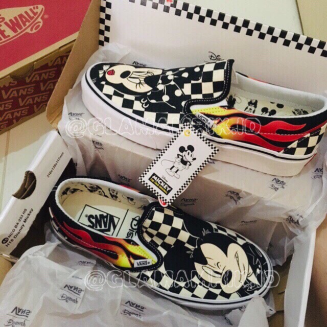 VANS X DISNEY collab edition limited edition readystock dari PO USA