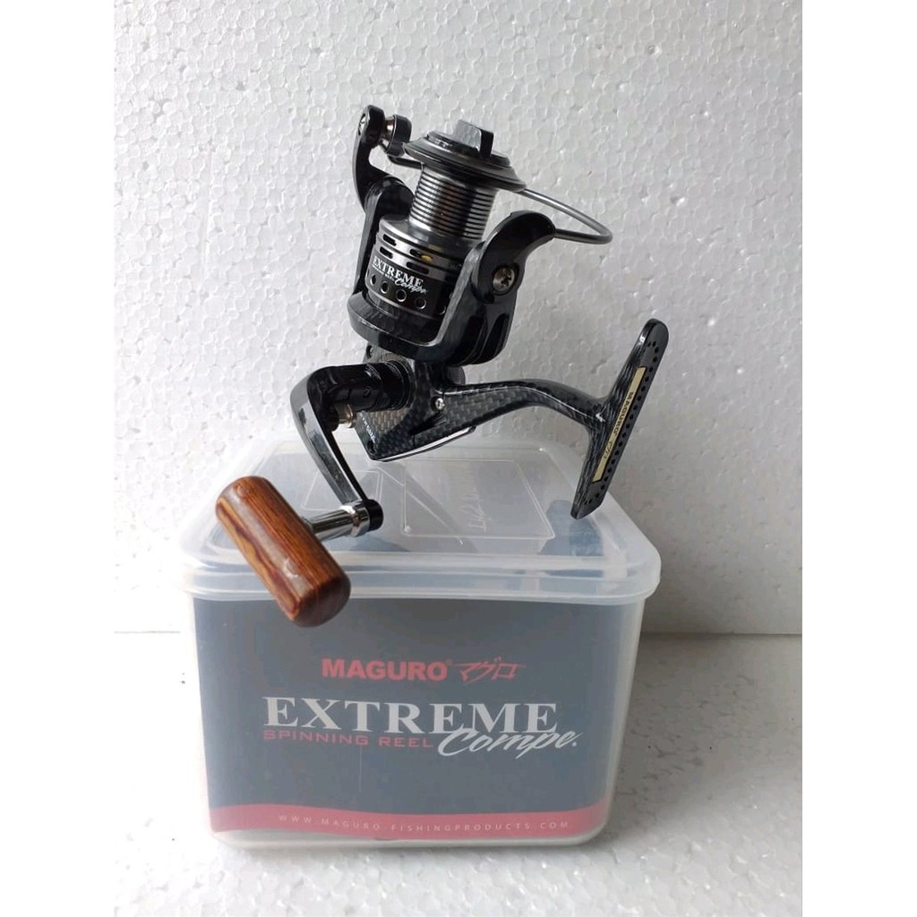 Reel Maguro Extreme Compe 3000  Power Handle