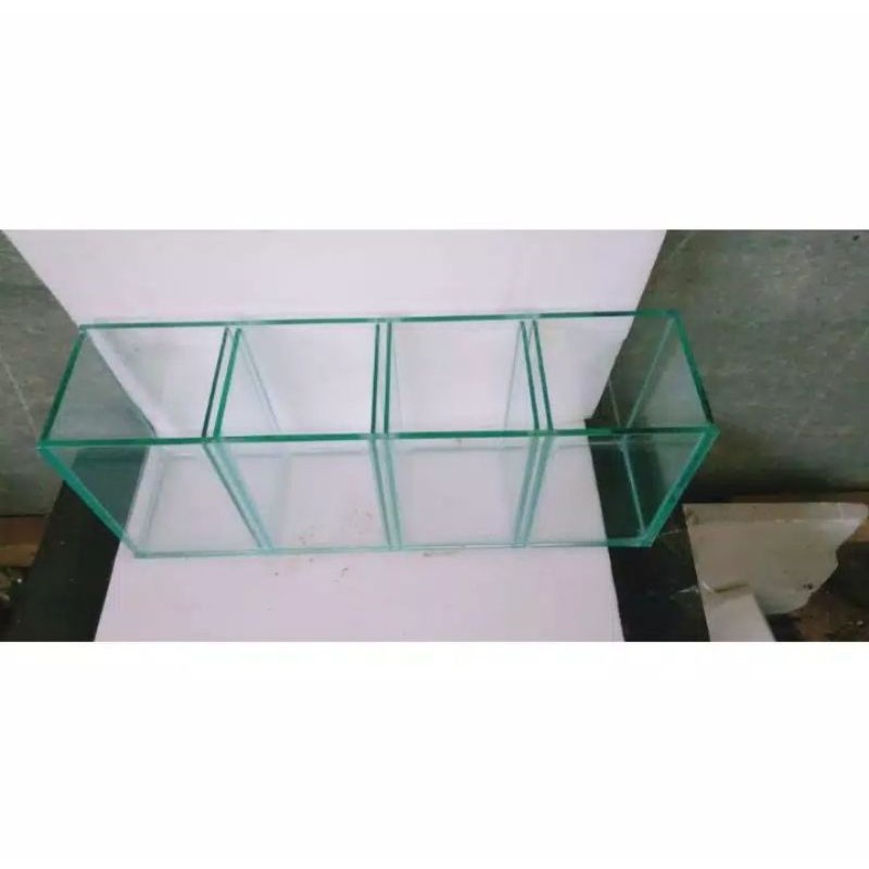 soliter kaca sekat 4 aquarium mini tempat ikan hias, cupang, guppy dll