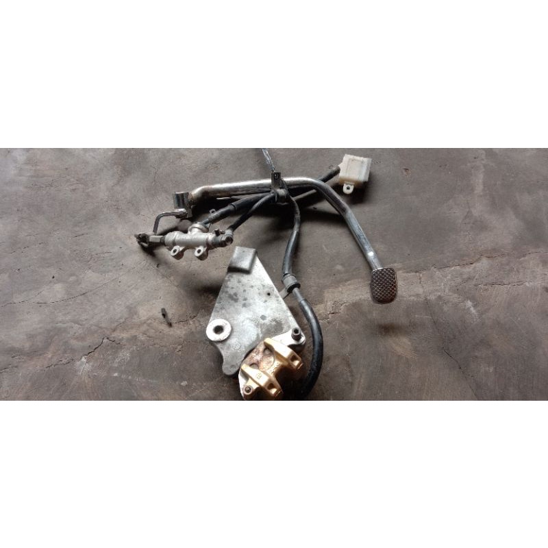 cakram belakang Supra 125 dobel dish bekas original copotan motor