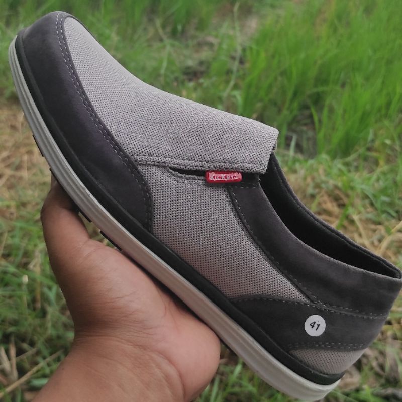 Sepatu Pria Kulit Premium Sintetis Slip On Kasual Cowok Casual Sol Karet Suede Nubuck