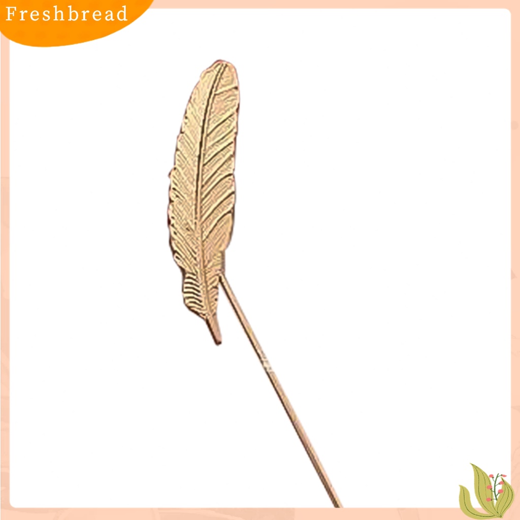 [ TERLARIS]Brooch Elegant Decorative Vintage Men Feather Lapel Pin for Suit