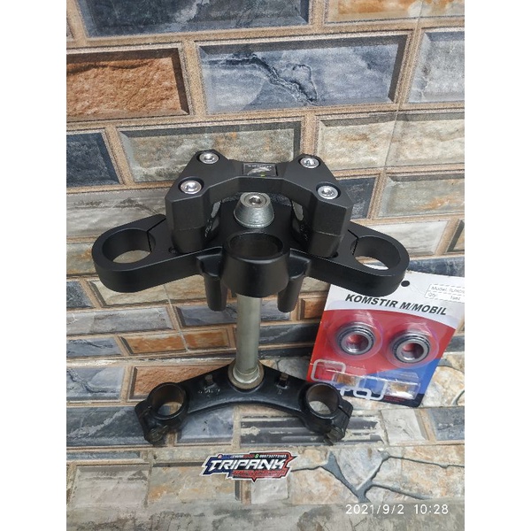 segitiga T atas bawah Ninja RR ori copotan Ninja RR 2015 pnp cb gl mp tiger set riser cb150r ori AHM
