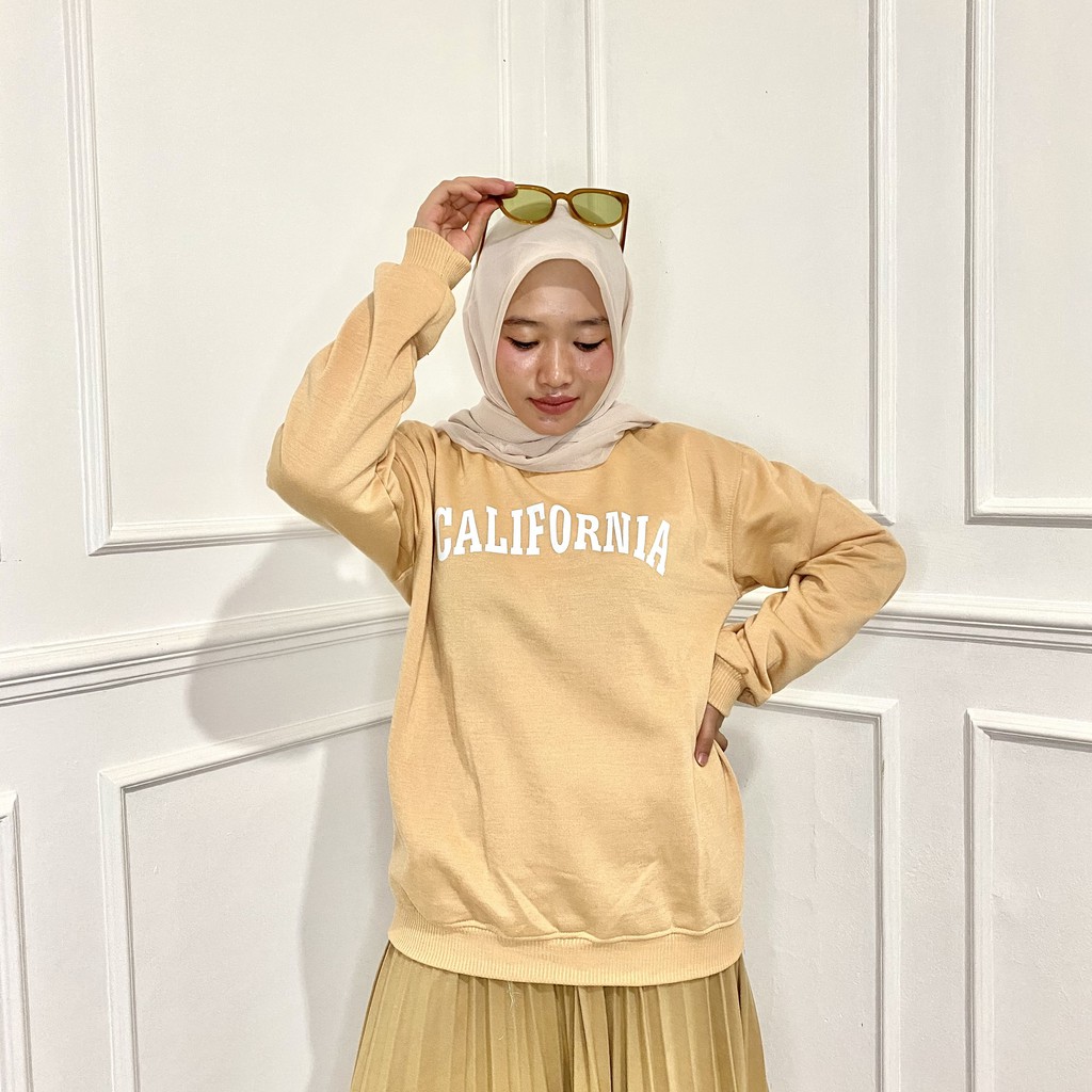 BASIC CALIFORNIA SWEATER  II SWEATER  CRAWNECK PRIA DAN WANITA II 11 WARNA