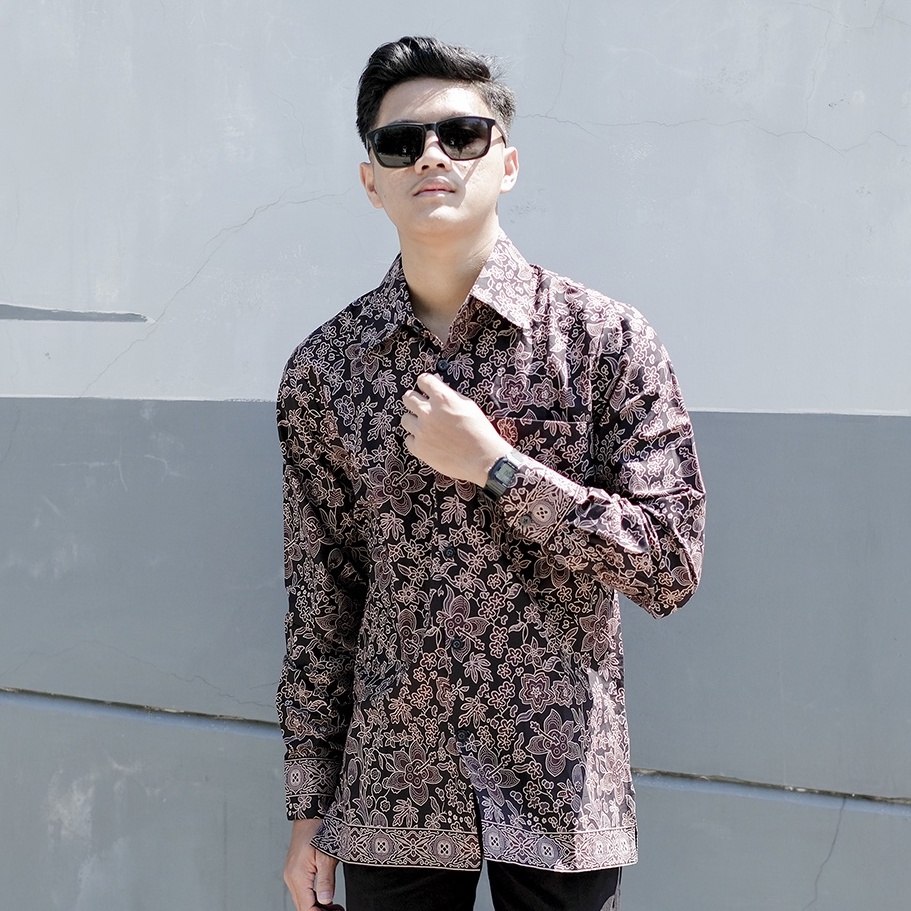 BATIK TRUSMI Kemeja Pria Lengan Panjang Balian Encim Bunga Coklat Untuk Kerja