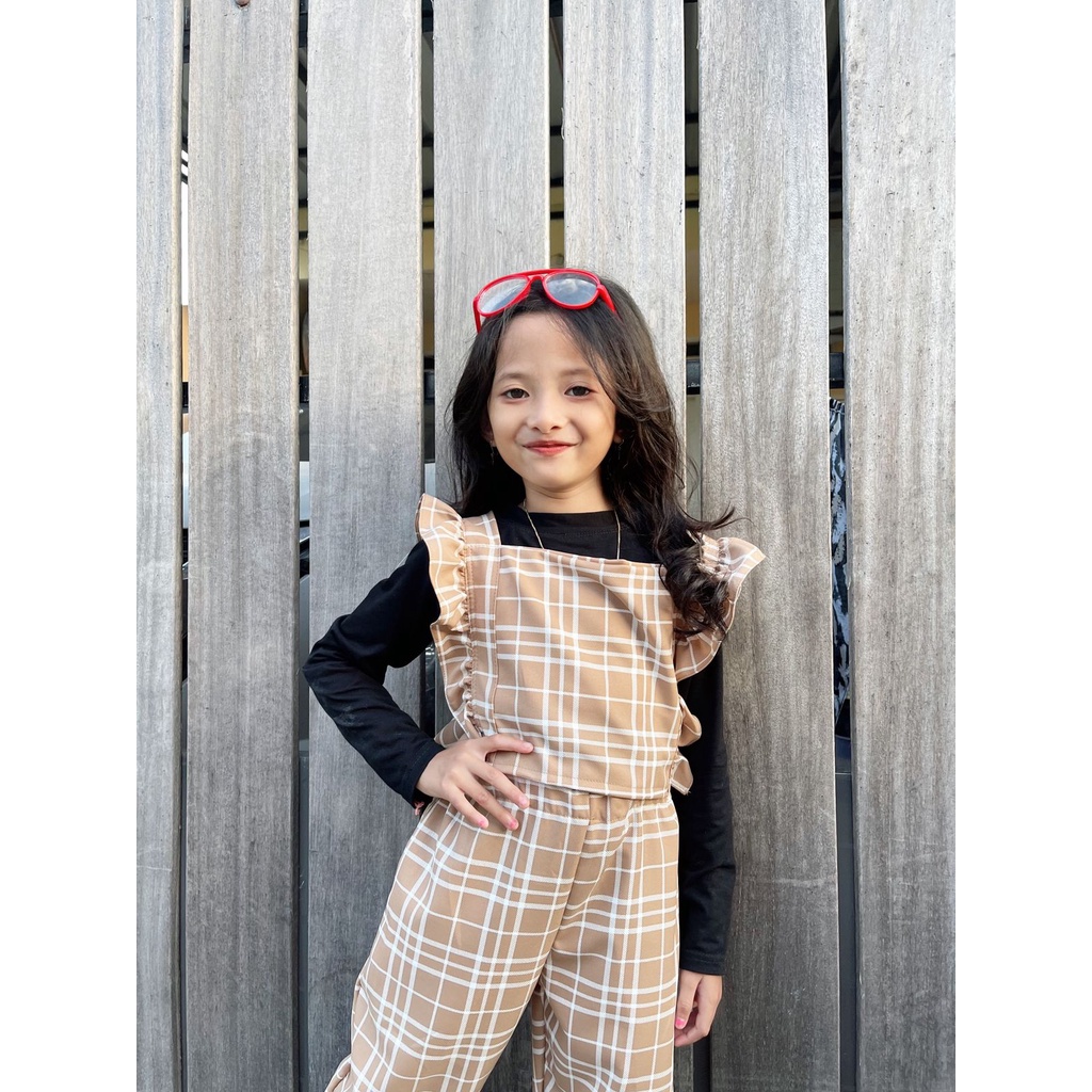 Overall AWRA belakang pita anak / one set vest/ setelancelana anak/ setelan anak / overall anak / setelan celana anak / gamis anak / overall Reina anak anak / one set nayla / overall pita belakang anak buy dyoura.id