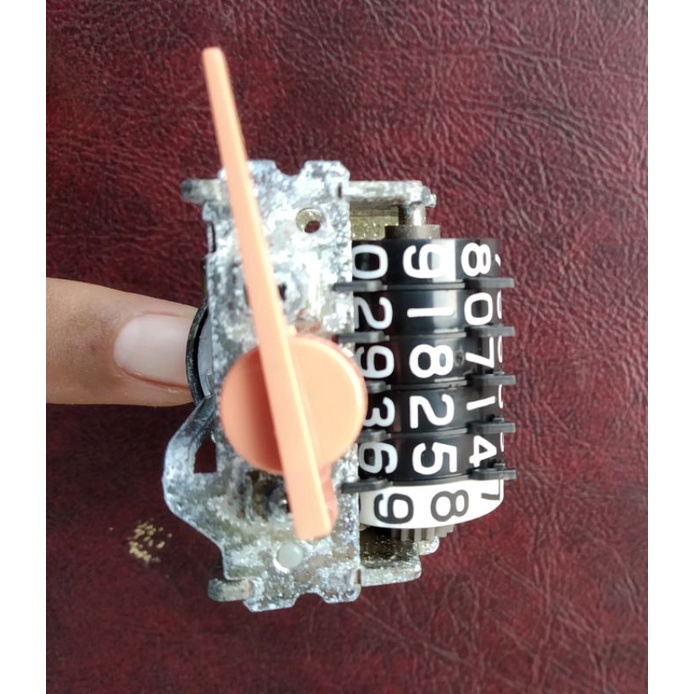 Mesin Spidometer Suzuki Smash Titan original bekas