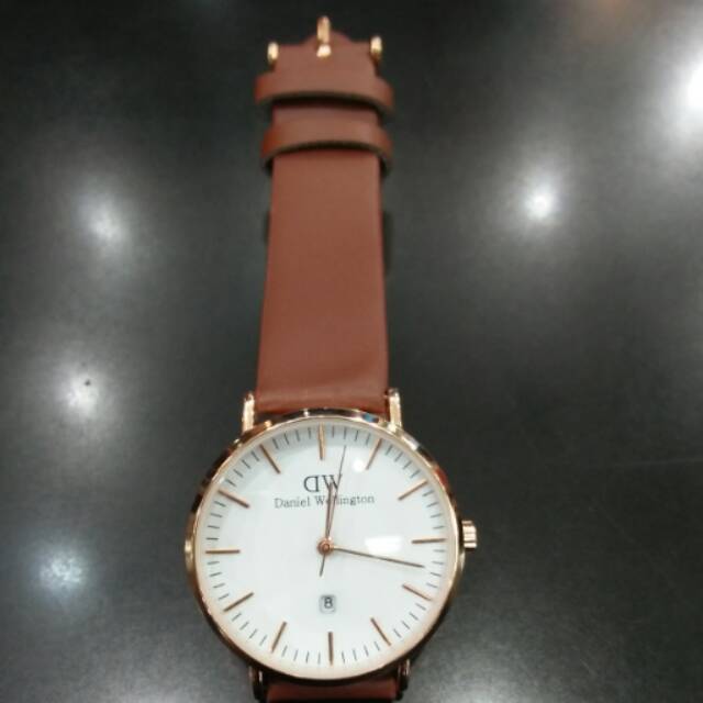 JAM TANGAN WANITA DW KW SUPER TGL ON