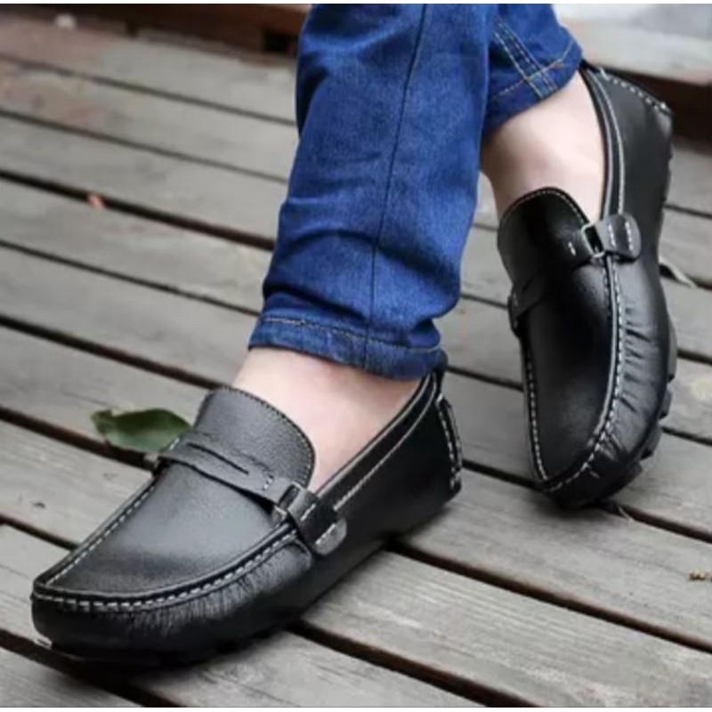 Sepatu Kerja Pria Murah Kickers Pantofel Robet Casual Formal Dinas Guru Pesta Hangout Bisnis Terbaru