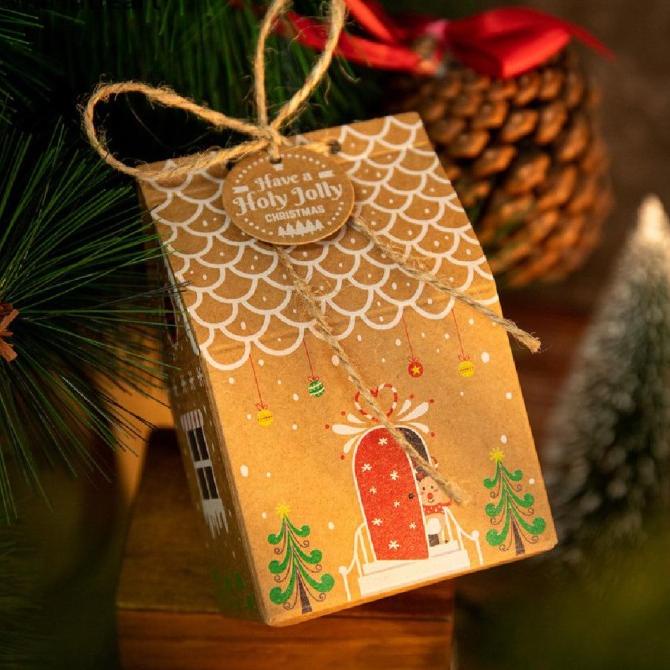 

WARMHEART CHRISTMAS HOUSE GIFT BOX PAPER COOKIES CANDY BAG 1-24 ADVENT FGBV61352
