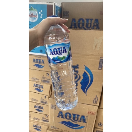 

AQUA Air Mineral 1500ml 1 Karton | 12 Botol x 1500 ml Kemasan Besar