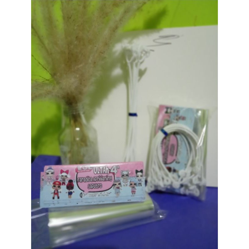 

plastik ultah 18*25..plastik+tali+label