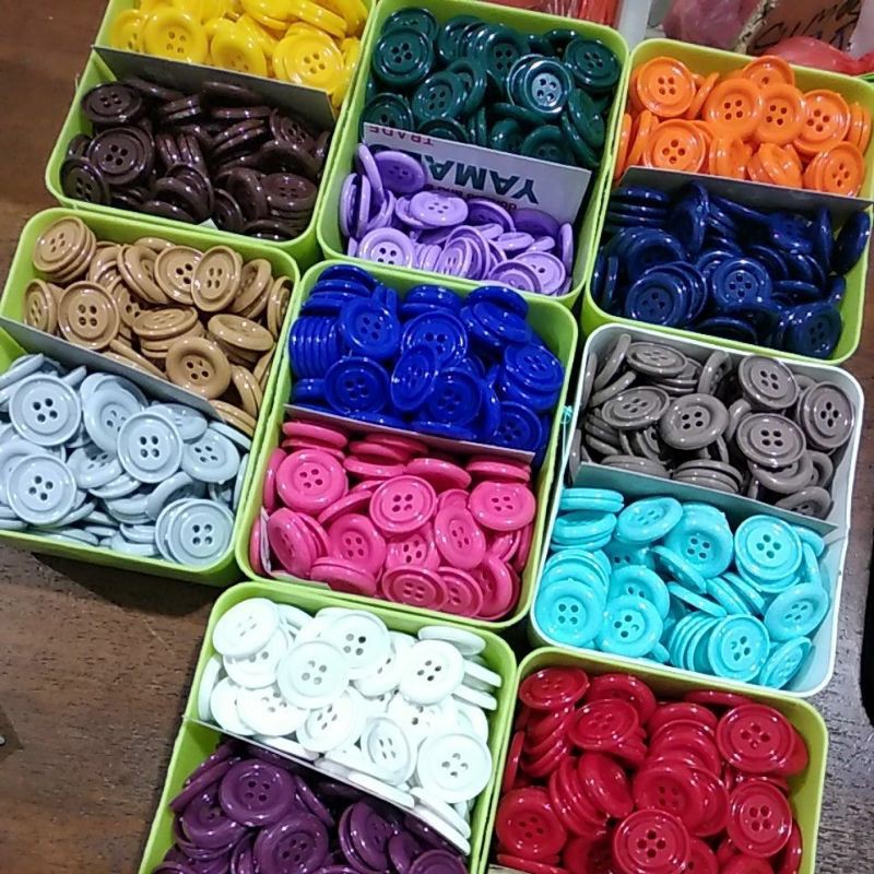 Kancing Besar Warna 2 cm