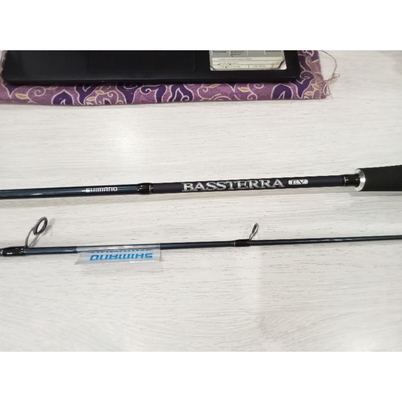 Joran shimano bassterra Ev S56M