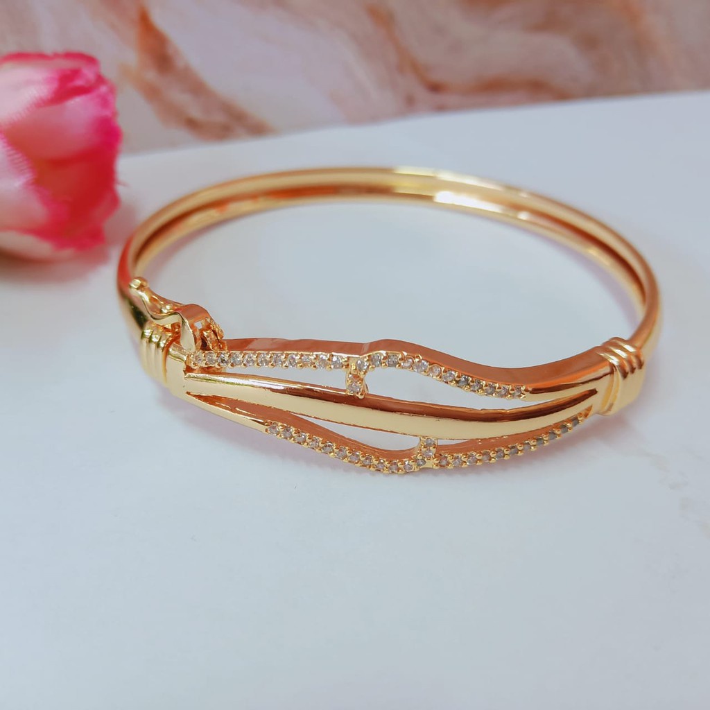 PXJ P62287 Gelang Bulat Xuping Motif Gelombang Permata Lapis Emas Anti Karat Pusat Xuping Jakarta