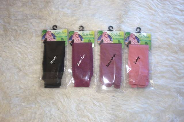 Kaos kaki DIKEMAS polister-1