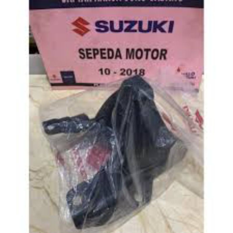 breket lampu depan Suzuki GSX150R