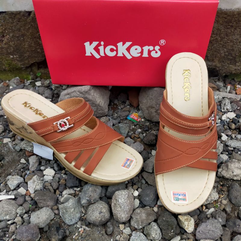 KICKERS SANDAL WANITA WEDGES Ban 2 Ukir