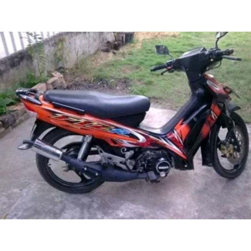 Srriping sticker lis body yamaha fiz R 2005 orange