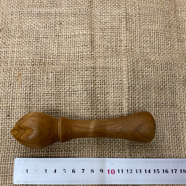 Pemeras Jeruk Kayu / Wooden Orange Squeezer