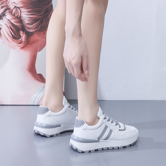 Sepatu sneakers wanita terbaru sepatu olahraga sepatu joging dan sepatu senam sepatu putih bermotif product original import-4