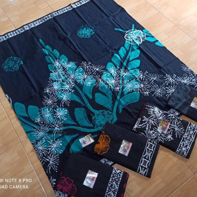 zia_batik