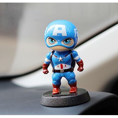 Pajangan Figure Miniatur Goyang Kepala Mobil Solar Power Captain America Kapten Amerika