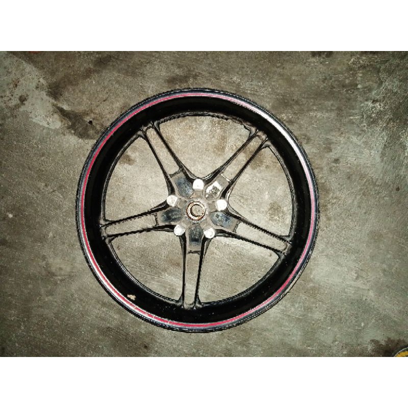 velg belakang Vixion new