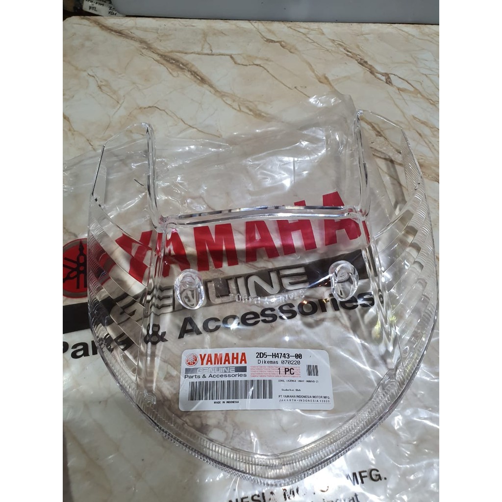 MIKA LAMPU STOP LAMPU BLK NOUVO Z ASLI ORI YAMAHA 2D5-H4743-00