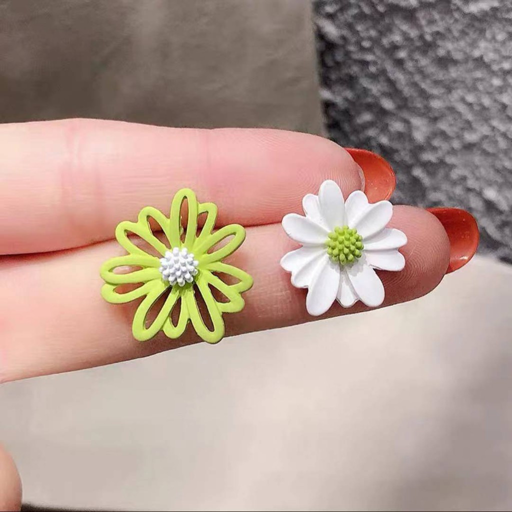 Anting Bunga Daisy Flower Warna-Warni Hooks Korean Earrings Aksesoris Wanita