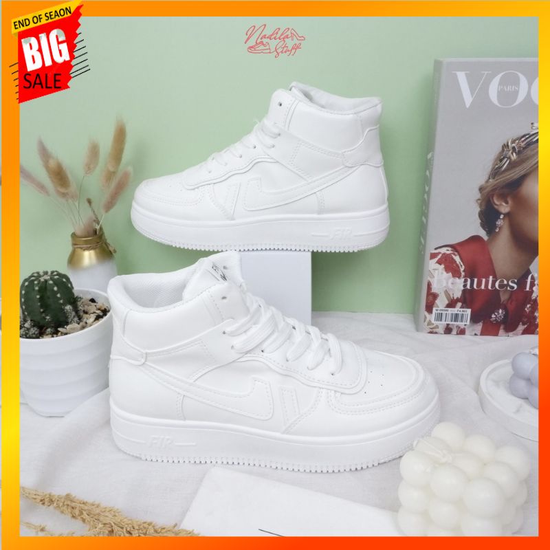 Jual Nadilastuff Sepatu Sneakers Putih Polos Tinggi High Mooncake Moonlike Wanita Kekinian