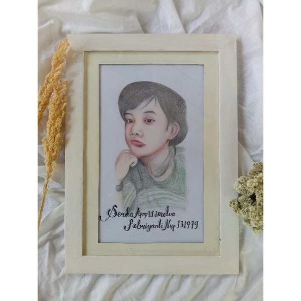 Lukisan Seketsa Wajah  Asli Tangan dengan Pensil Warna + Frame Kaca Akrilik Premium / Kado Ultah / H