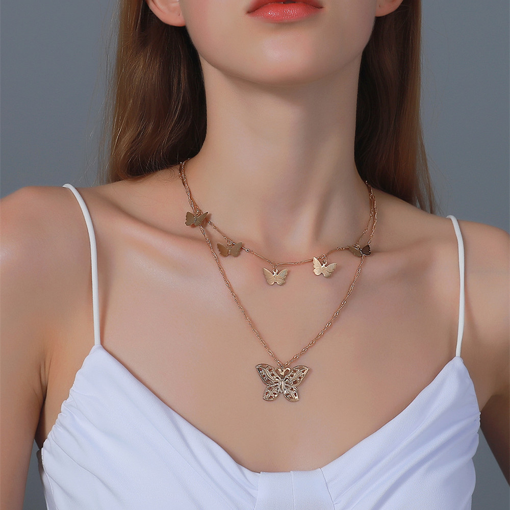 Retro Sederhana Enam Kalung Butterfly Lima Fashion Korea Mengosongkan Rantai Clavicle Wanita Empat Musim Perhiasan Kupu-kupu Yang Indah
