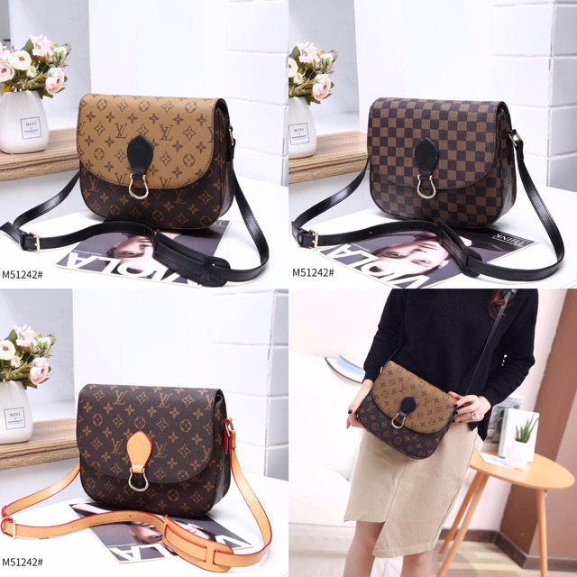 A.Louis Vuitton Ringer Messenger #M51242