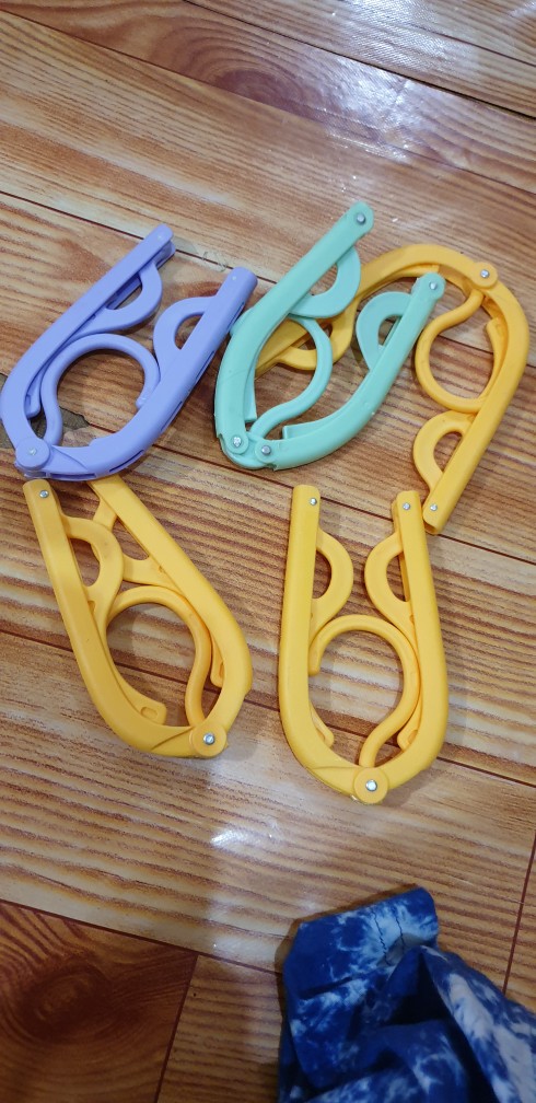 Hanger Lipat Baju Plastik Portable Travelling - Travel Jemuran Pakaian Jemur Baju Gantung Gantungan