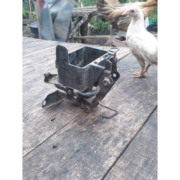 DUDUKAN/TEMPAT AKI HONDA SPACY