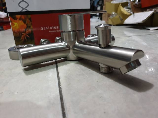 Kran bathub panas dingin stainless SUS304 + shower