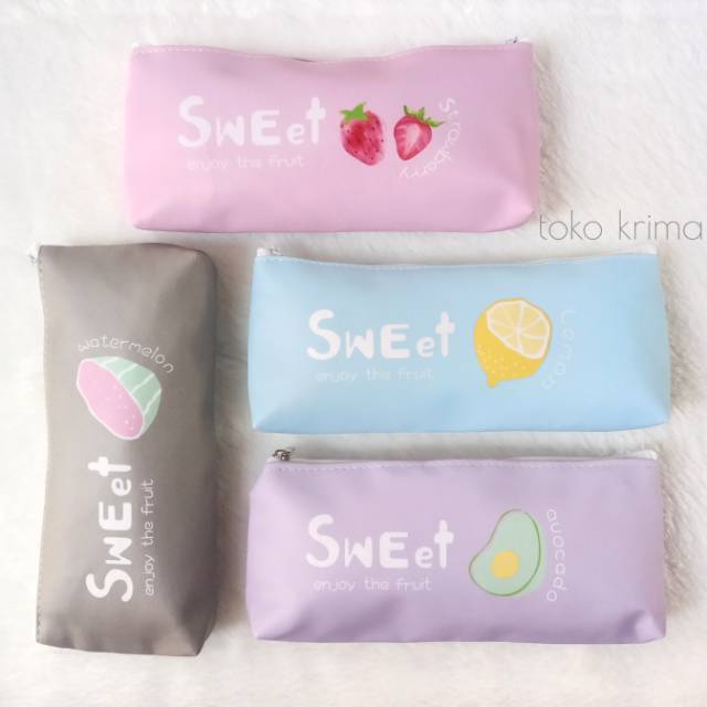 

Kotak Tempat Pensil / Pencil Case Motif Buah Warna Warni
